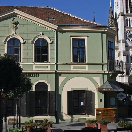 Arany Strucc Hotel Kőszeg Exterior foto
